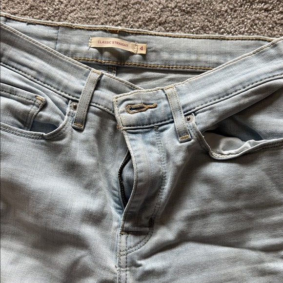 Levi's Women's Straight Leg Jeans in Light Gray - Picture 5 of 5